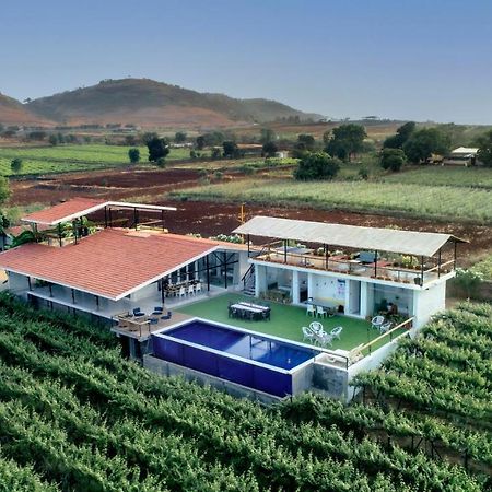 Saffronstays Onellaa, Nashik - Infinity Pool Villa Surrounded By A Vineyard Ngoại thất bức ảnh