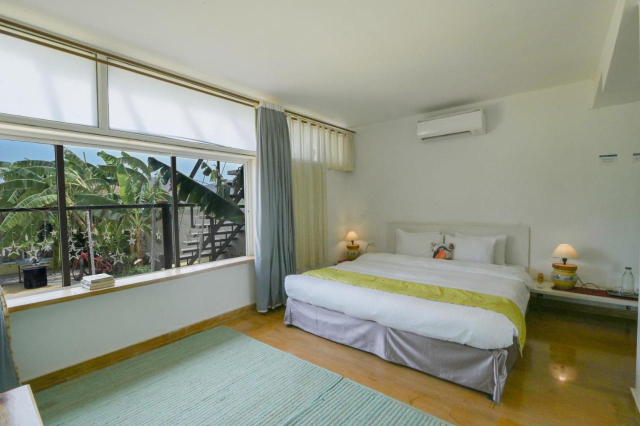 Saffronstays Onellaa, Nashik - Infinity Pool Villa Surrounded By A Vineyard Ngoại thất bức ảnh